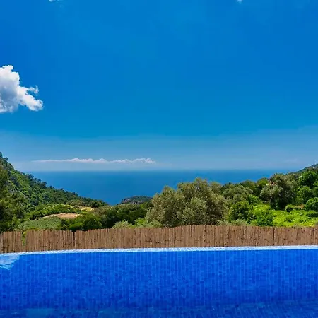 2 Bedroom Private Located In Oludeniz
